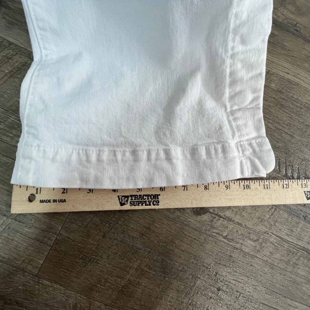 7 for all Mankind High Rise Flare Snap Leg - Picture 8 of 13